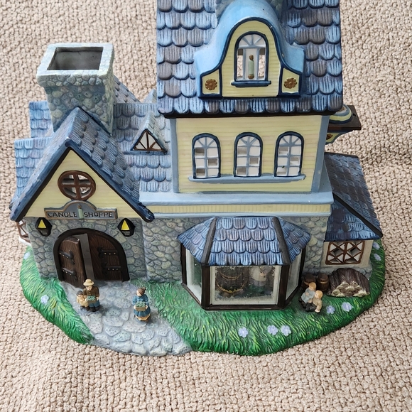 Partylite candle house - Picture 7 of 8